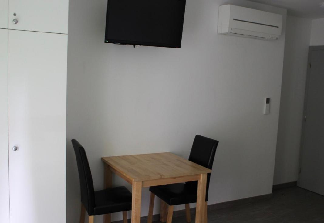 Filipovic Apartmani Medulin Eksteriør bilde